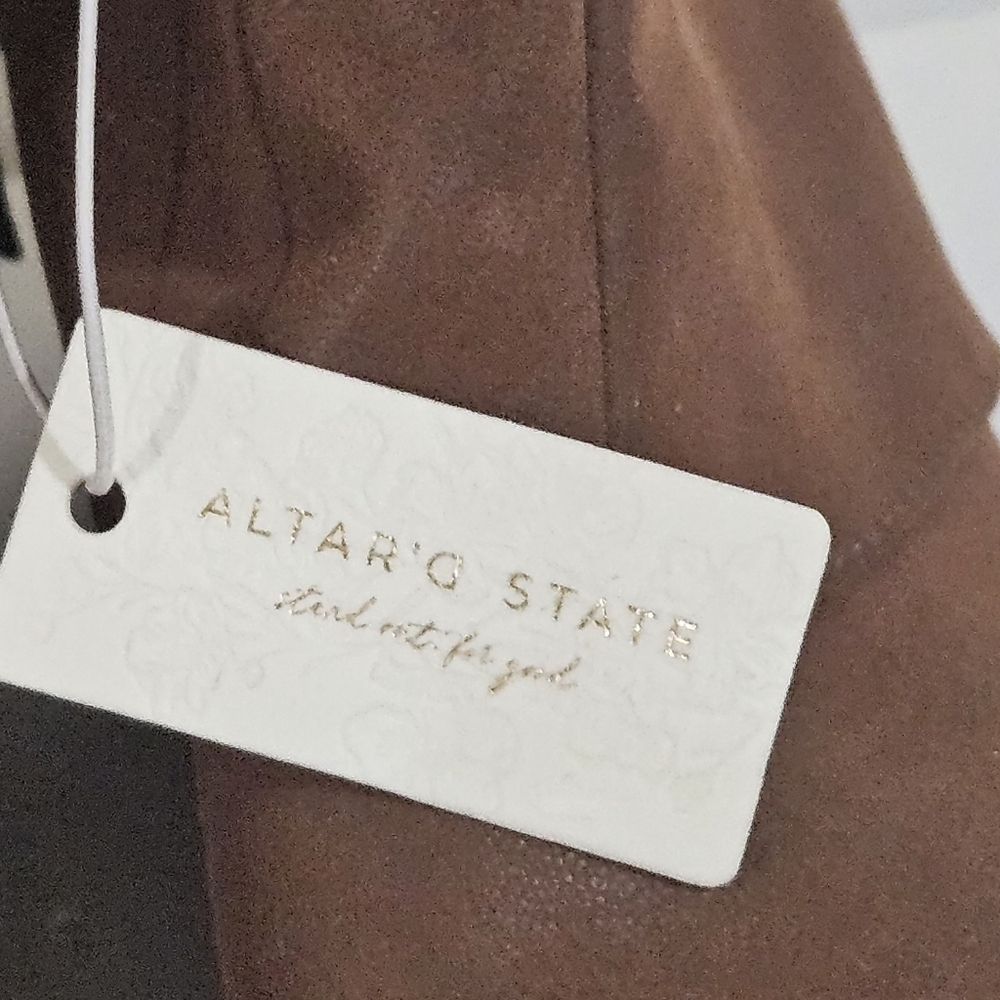 Altar'd State Ginger Fold Over Boots,with a stylish block heel Size 7.5 - Picture 9 of 12
